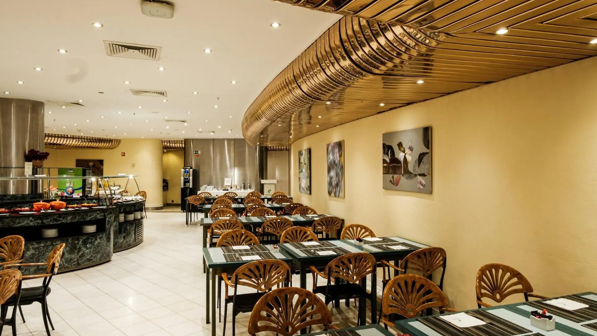 Holiday Inn Lisbon-Continental By Ihg 4*, Lisbon