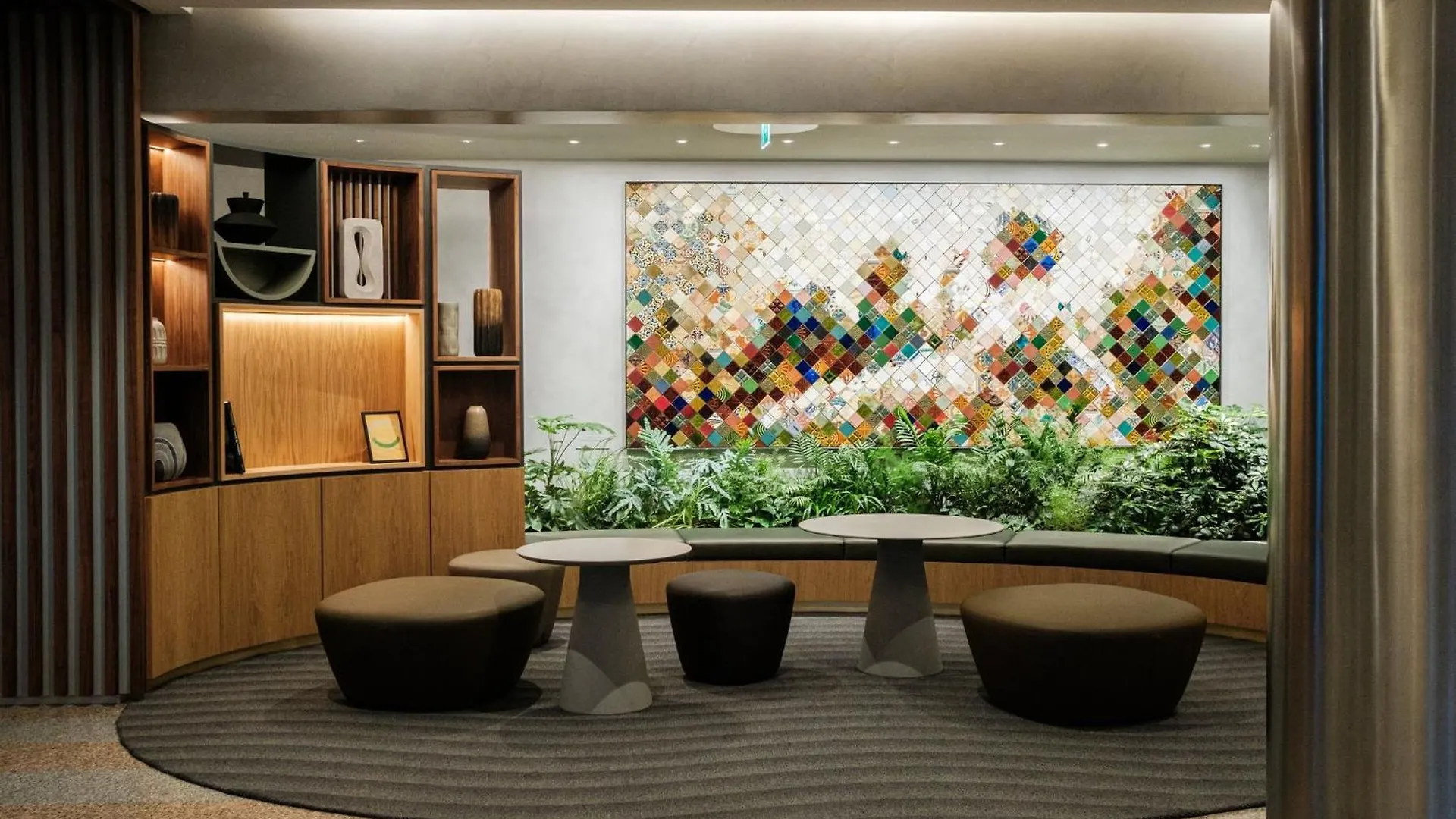 Hotel Holiday Inn Lisbon-Continental By Ihg