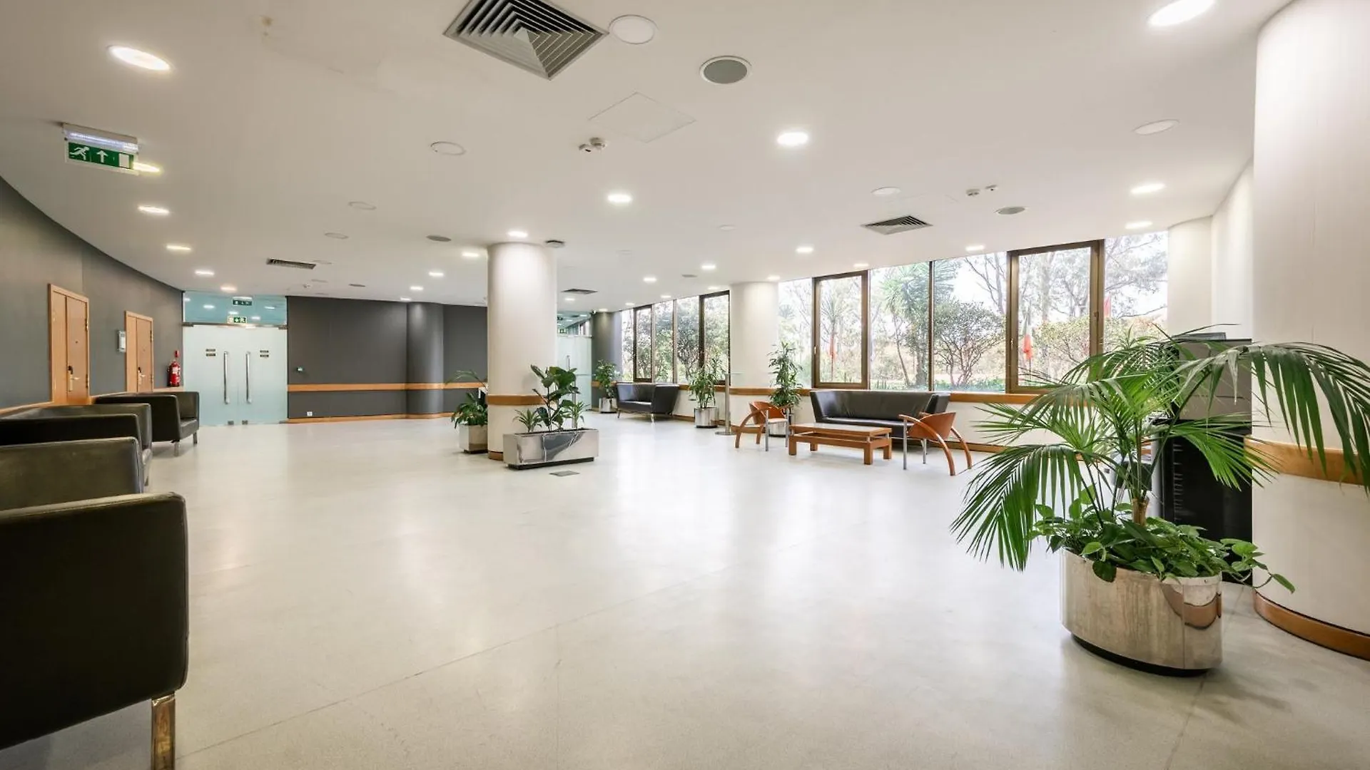**** Hotel Holiday Inn Lisbon-Continental By Ihg Portugal