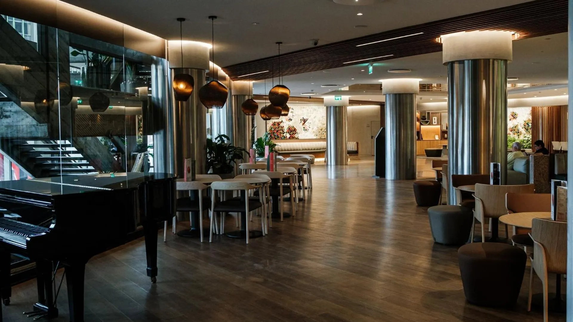 Holiday Inn Lisbon-Continental By Ihg 4*, Lisbon