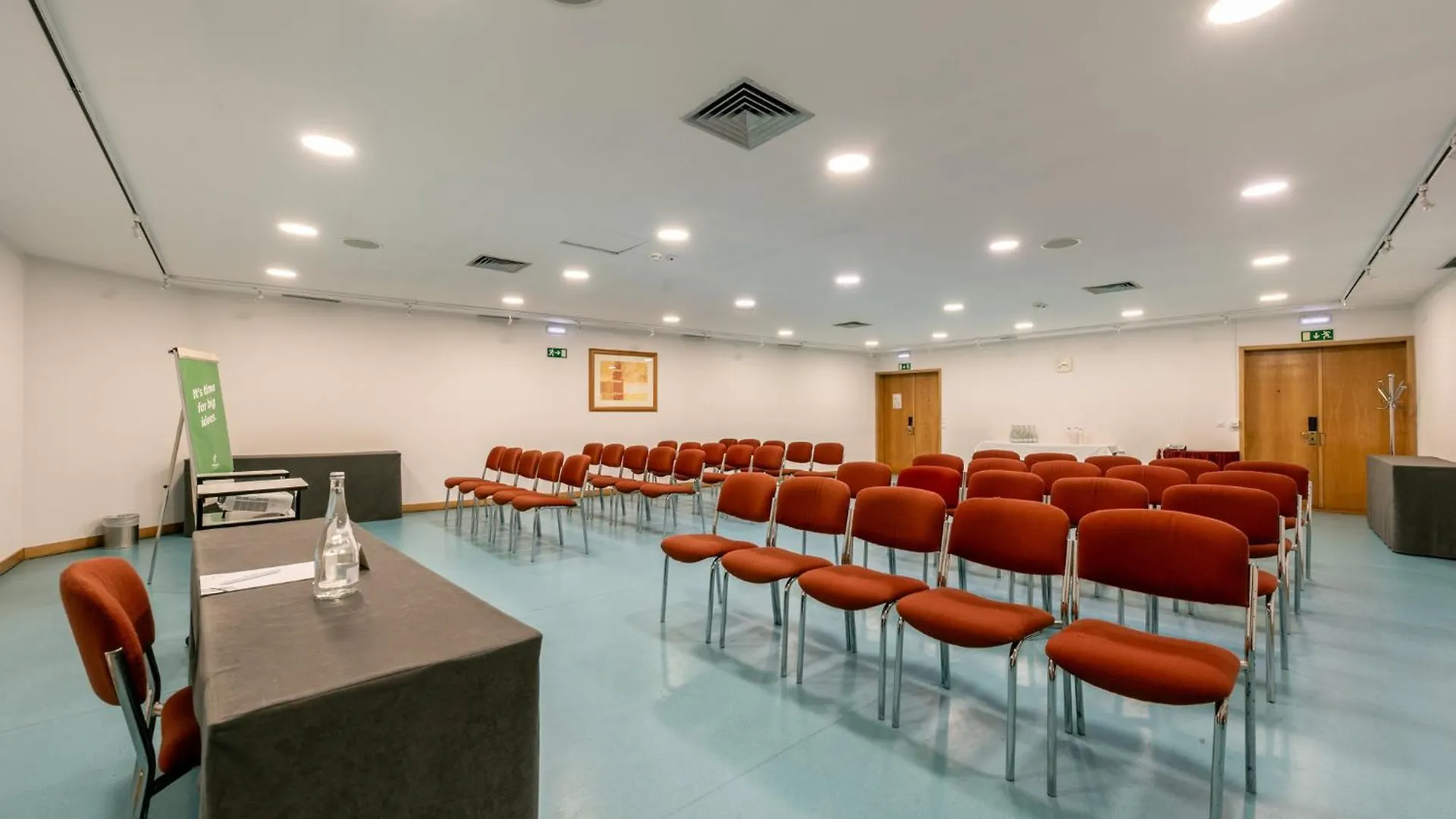 Hotel Holiday Inn Lisbon-Continental By Ihg